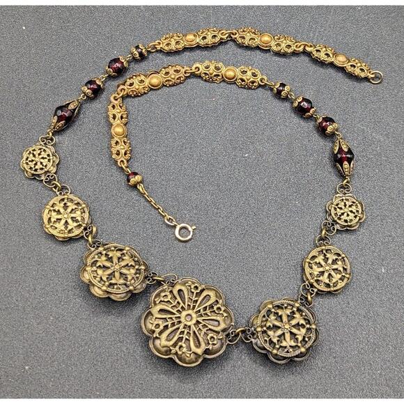 Vtg Western West Germany Or Czech Red Rhinestone Brass Tone Flower Necklace ** - Picture 4 of 11